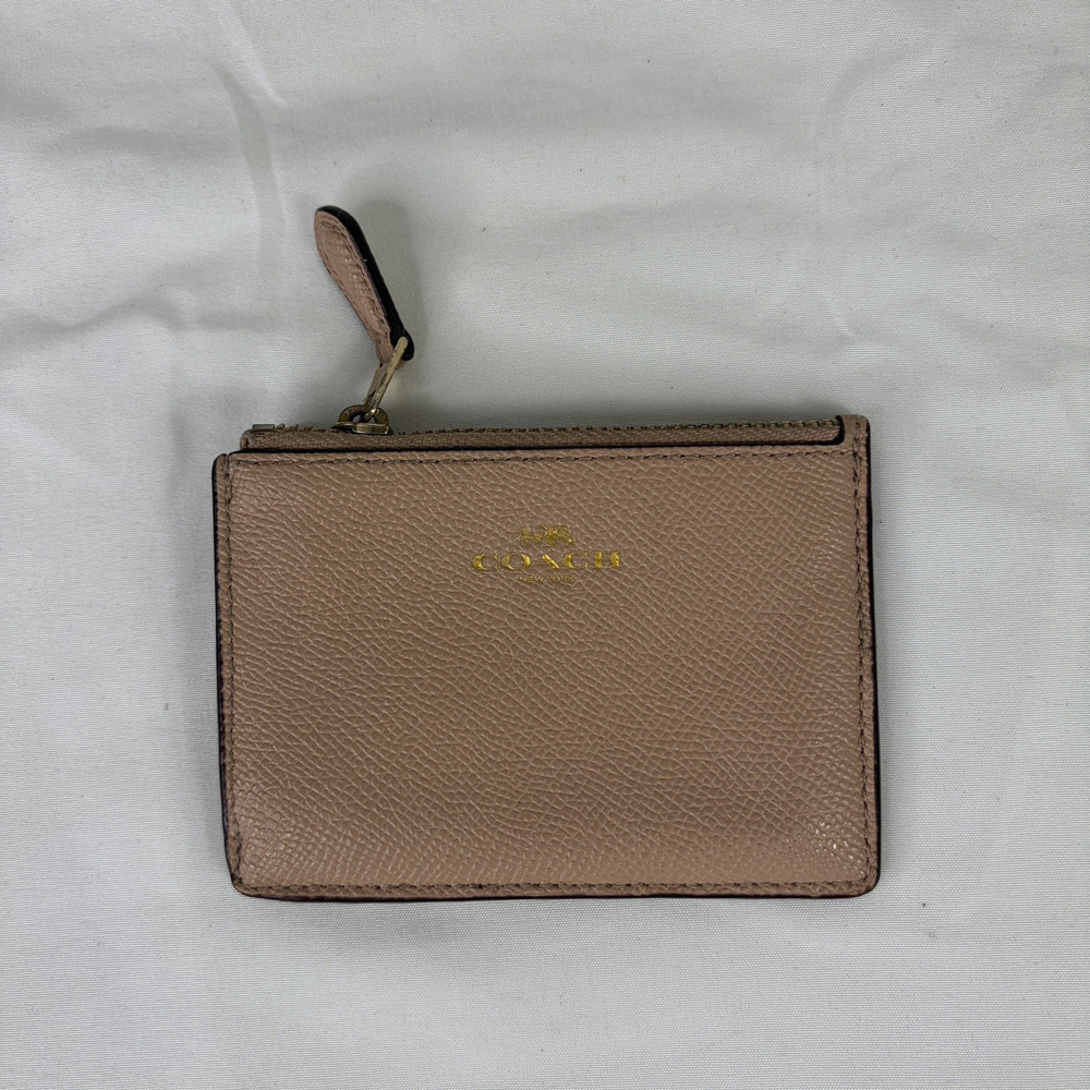 Coach Crossgrain leather Coin Wallet style # L1783, peach color? Classic, casual